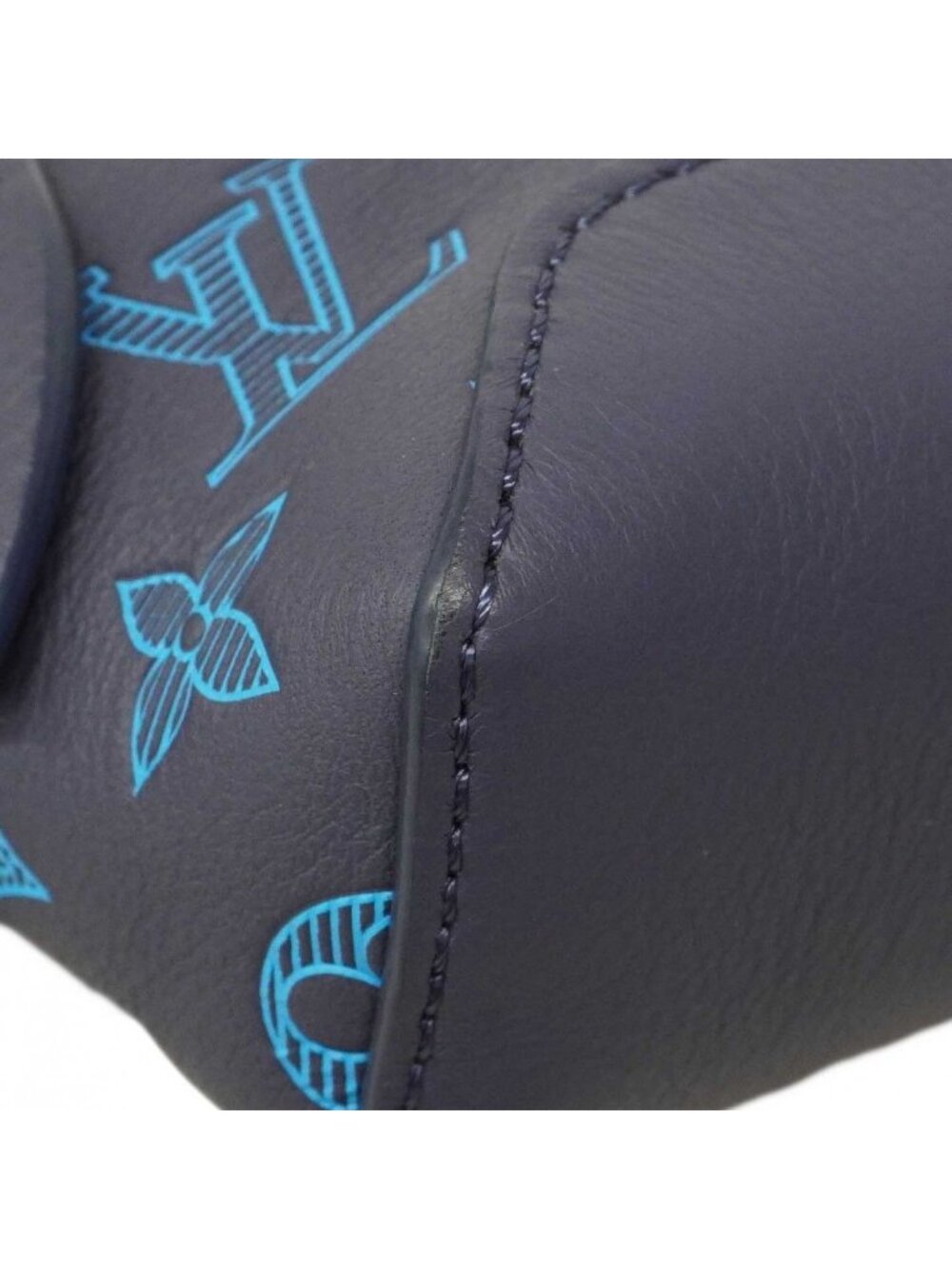 Louis Vuitton Belt Bag Monogram Shadow Duo Navy - Picture 7 of 10